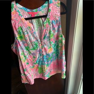 Lilly Pulitzer 🌸 Essie tank